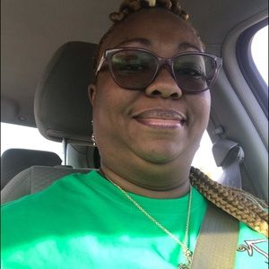 Meet your Posher, Isabella